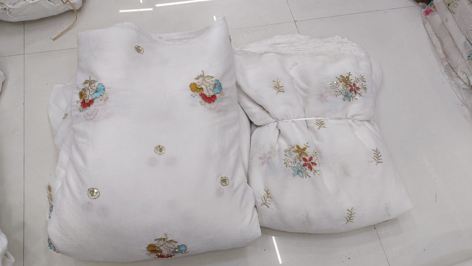 rangoli crush mult boota allover 2 designs