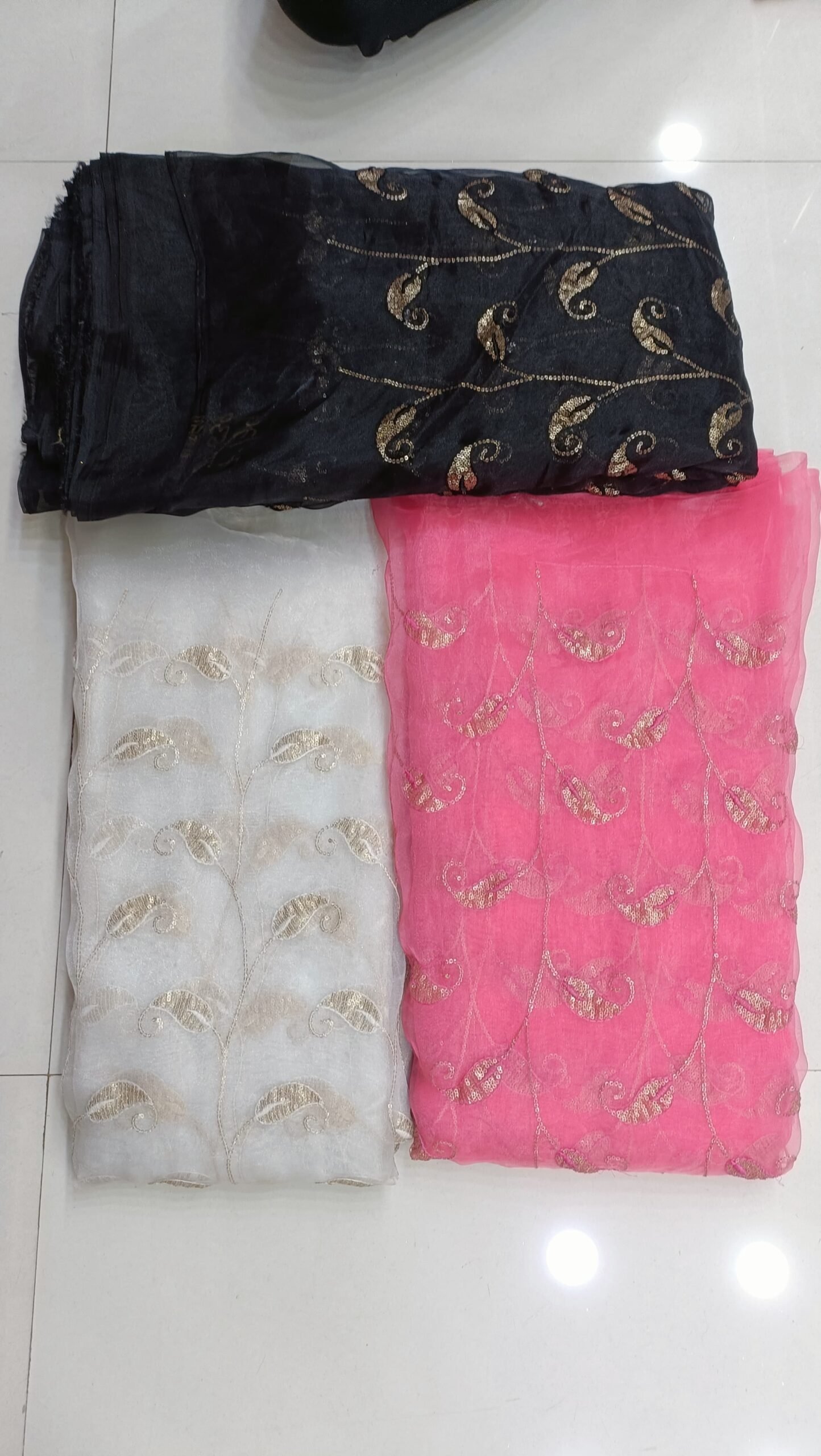organza carry patta