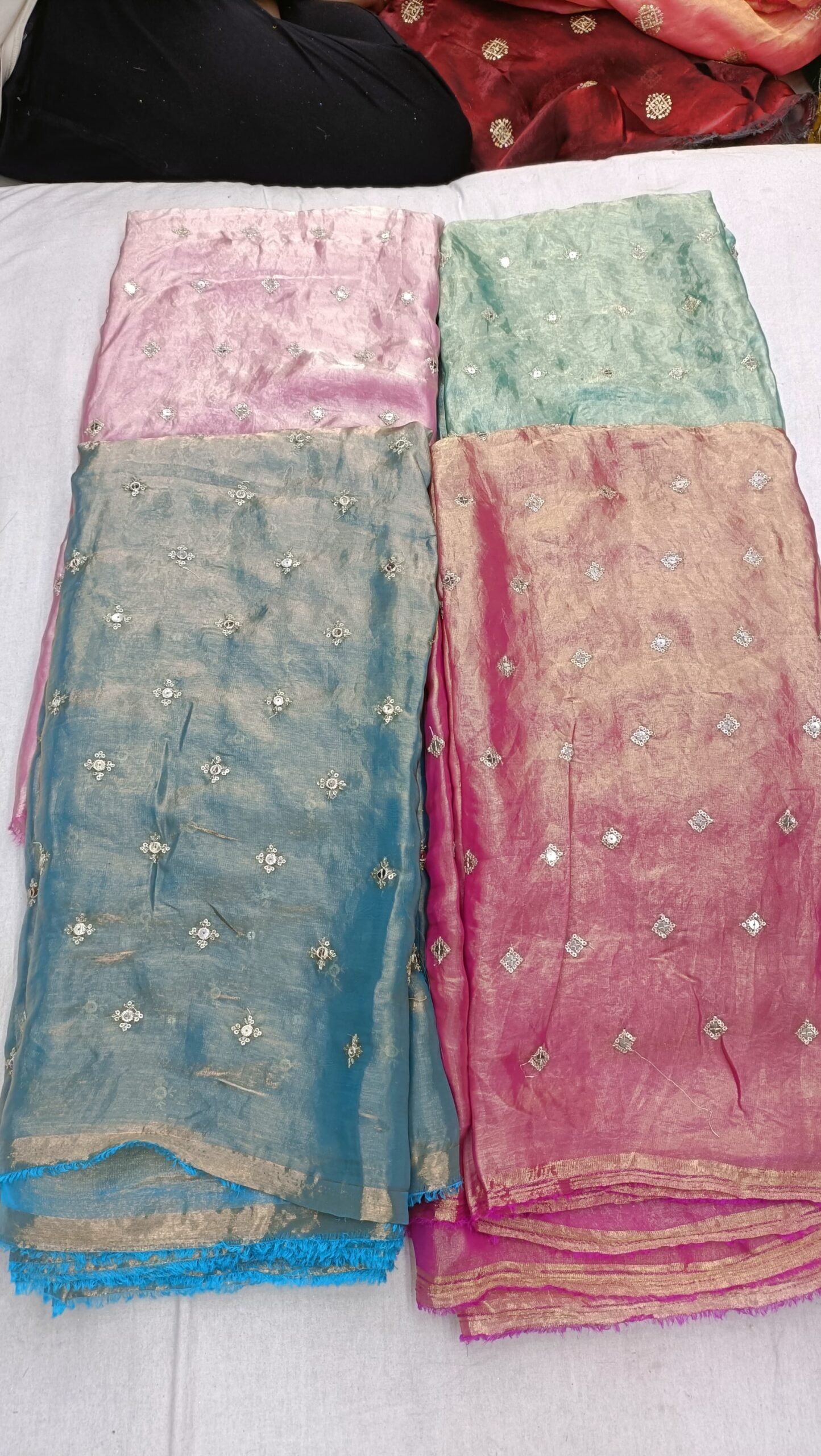 fendy satin seq butti