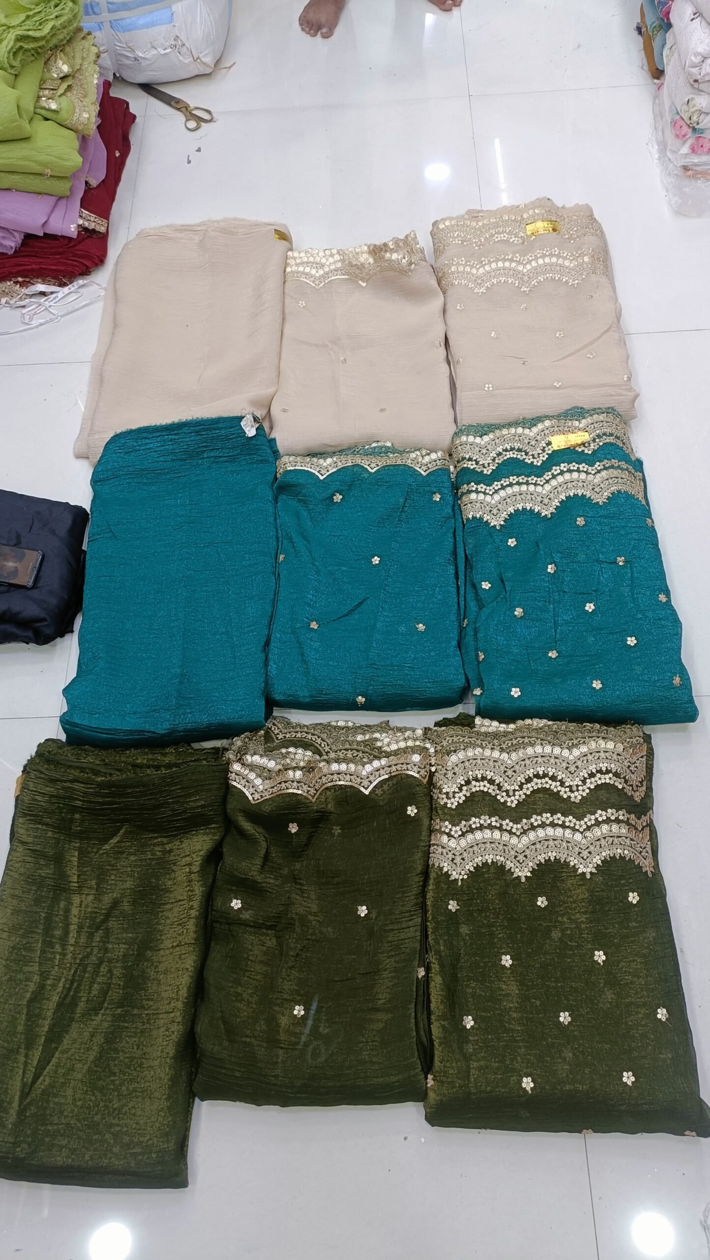 crunchy Georgette heavy daman work maching dupatta and plain maching daman