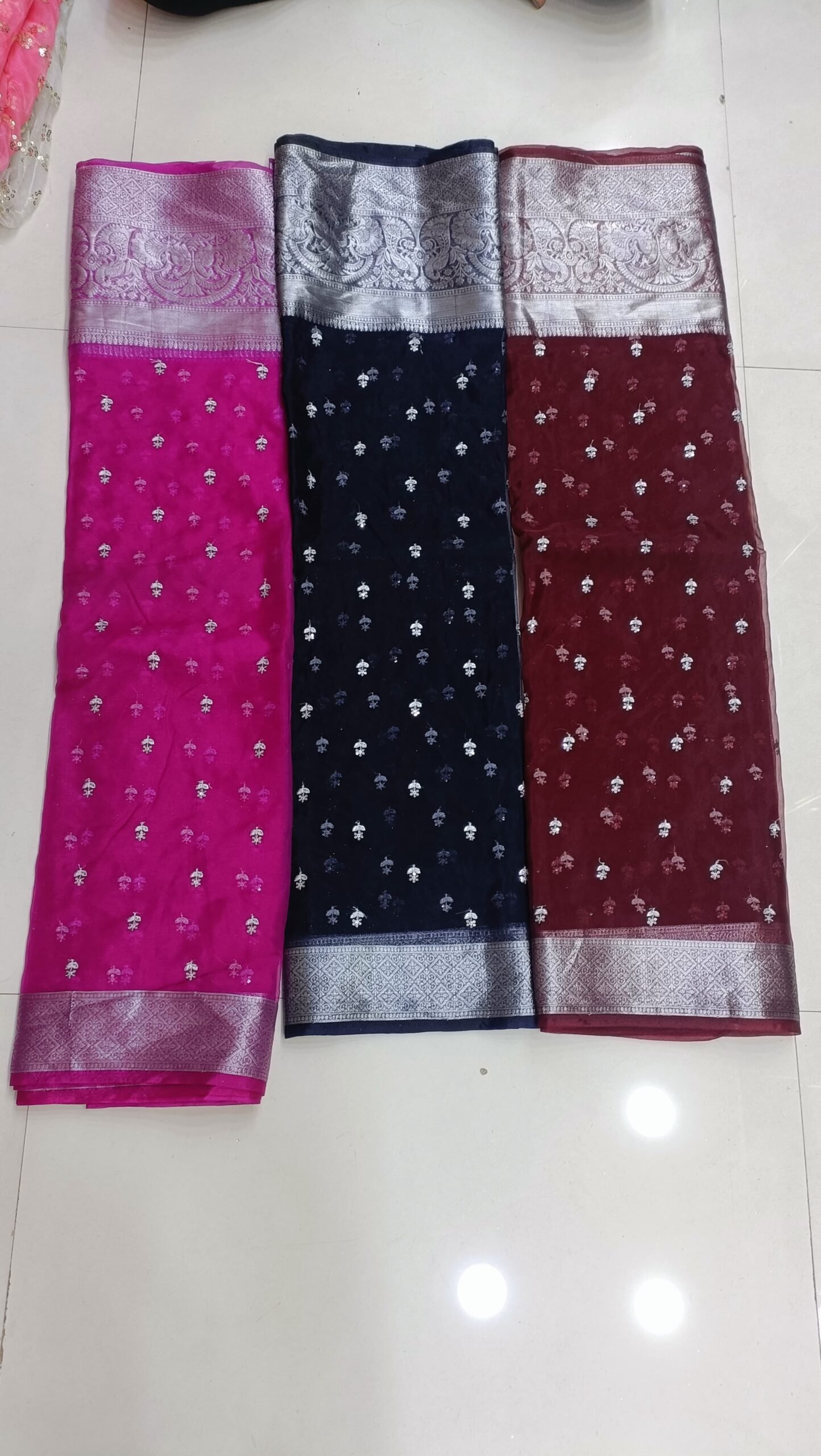 organza double side border butti